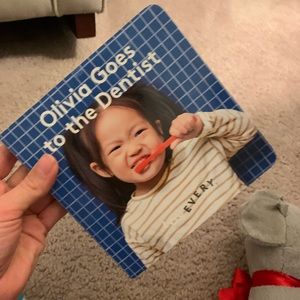 Olivia Goes to the Dentist, Lovevery Book